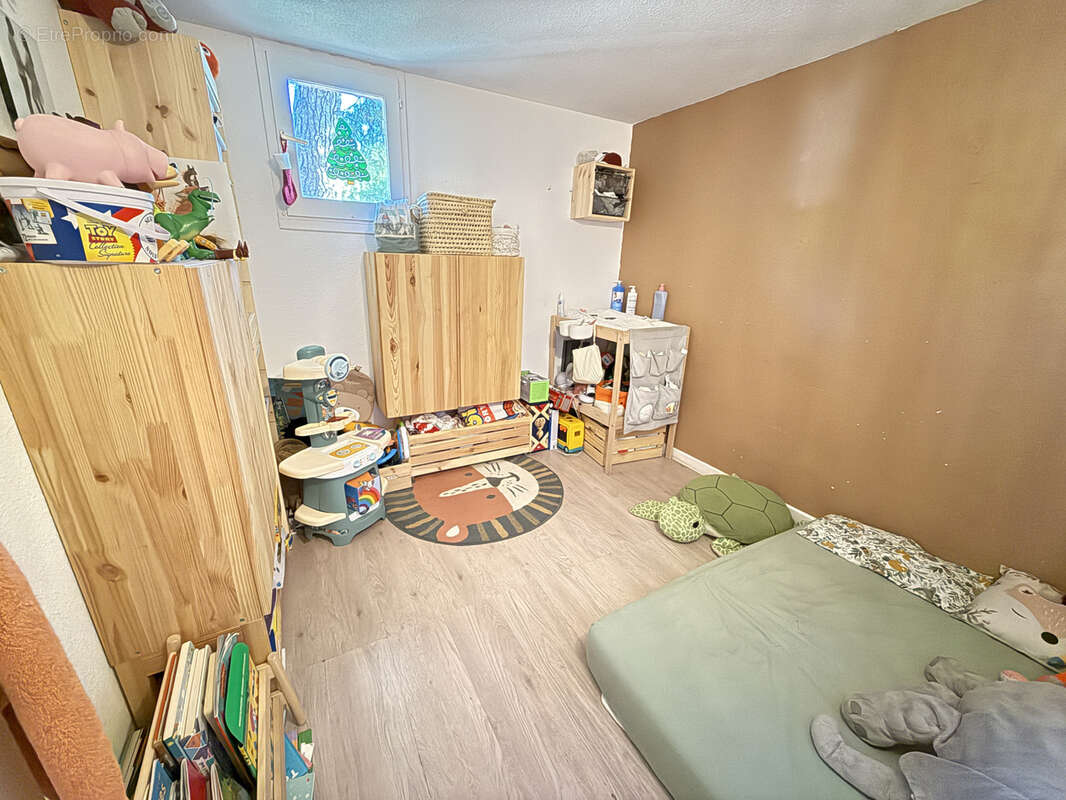 Appartement à SIX-FOURS-LES-PLAGES