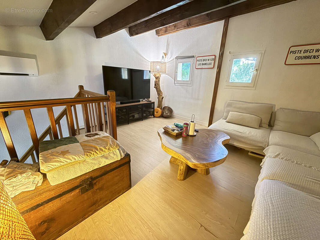 Appartement à SIX-FOURS-LES-PLAGES