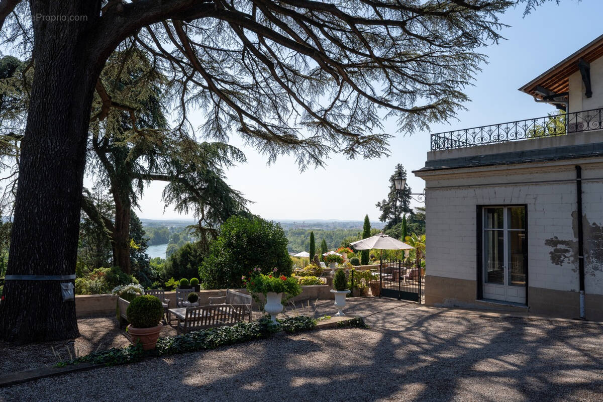 Maison à CALUIRE-ET-CUIRE