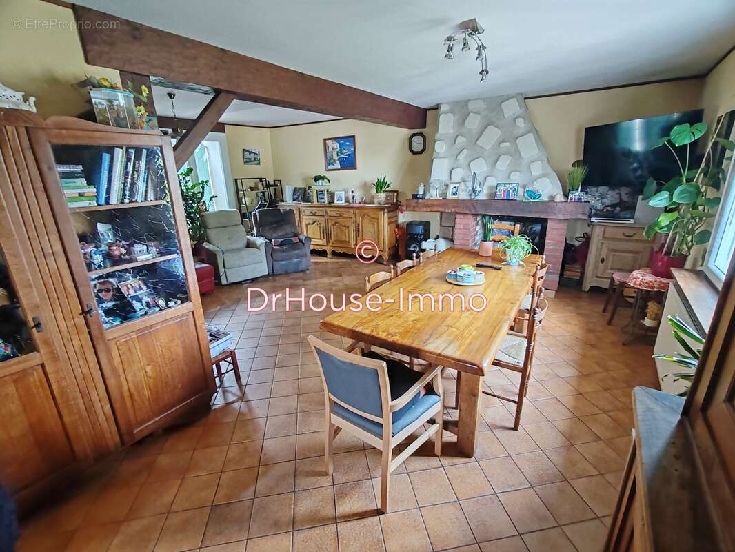 Maison à ANTOGNY-LE-TILLAC