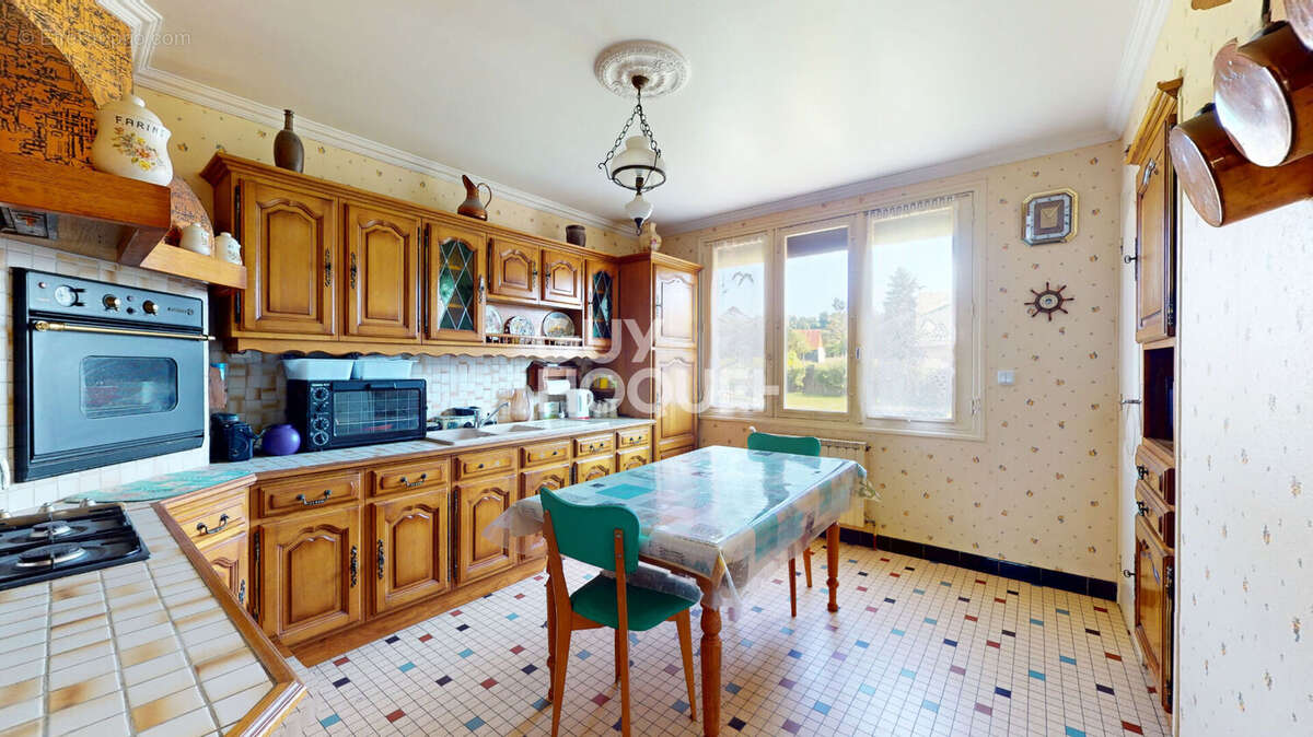 Maison à ISIGNY-LE-BUAT