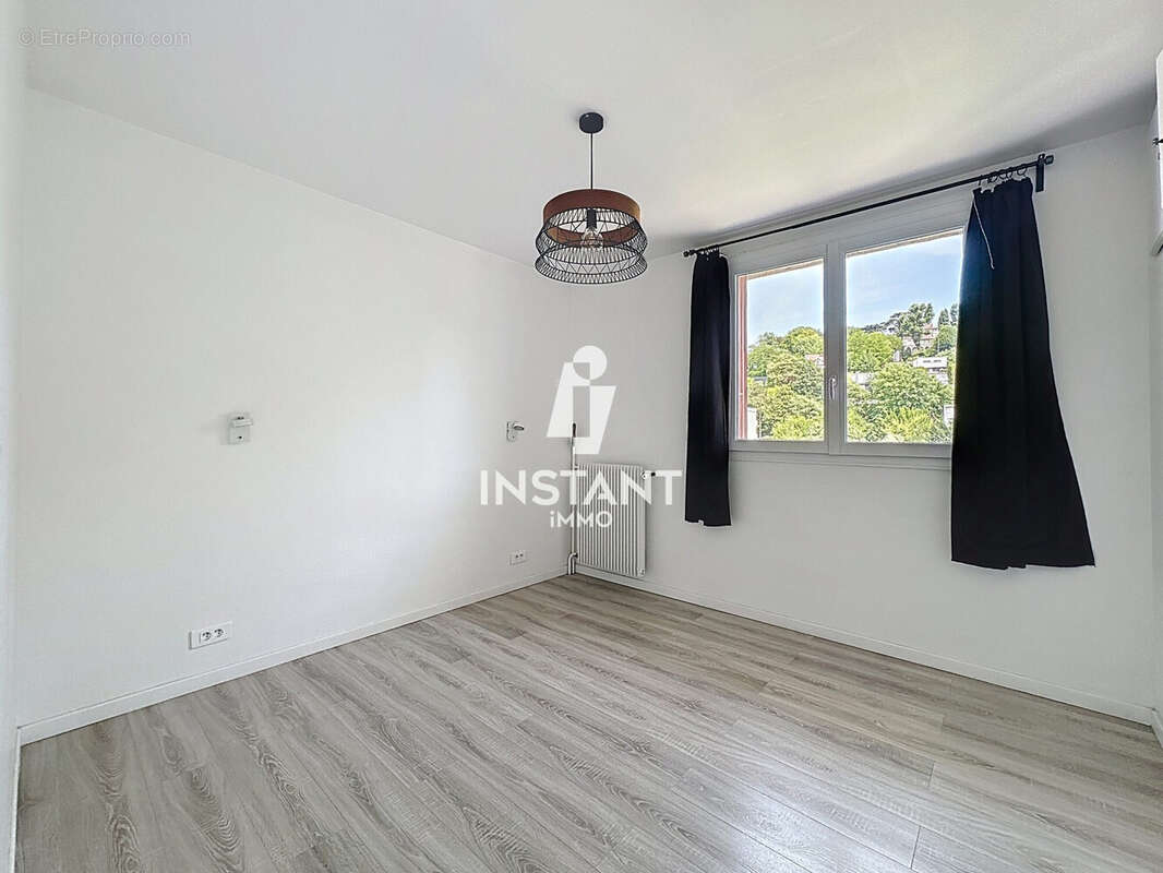 Appartement à CHAMPIGNY-SUR-MARNE