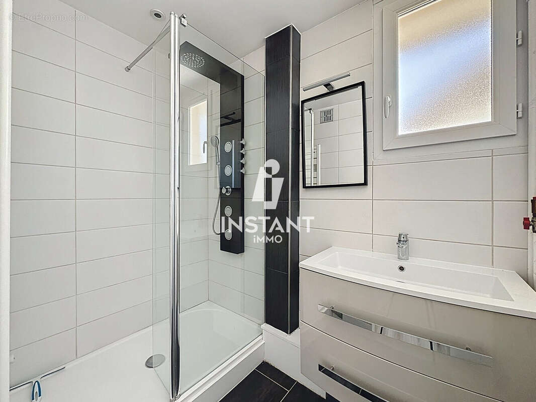 Appartement à CHAMPIGNY-SUR-MARNE