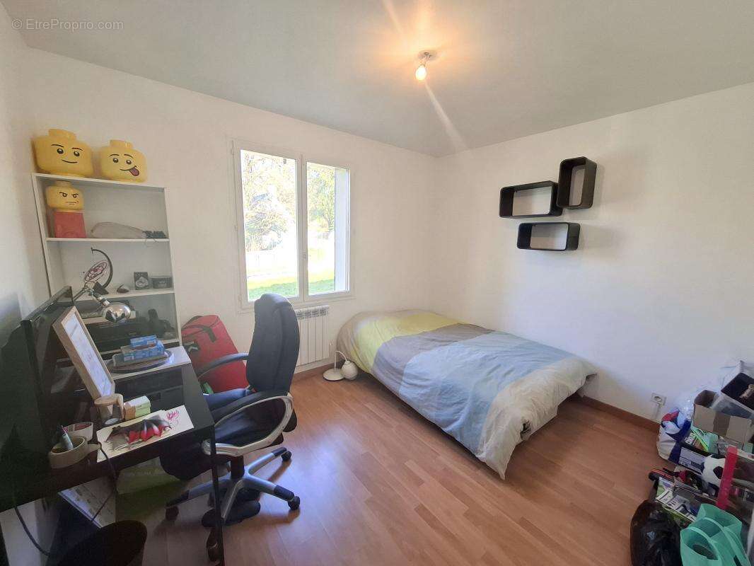 Maison à CUISE-LA-MOTTE