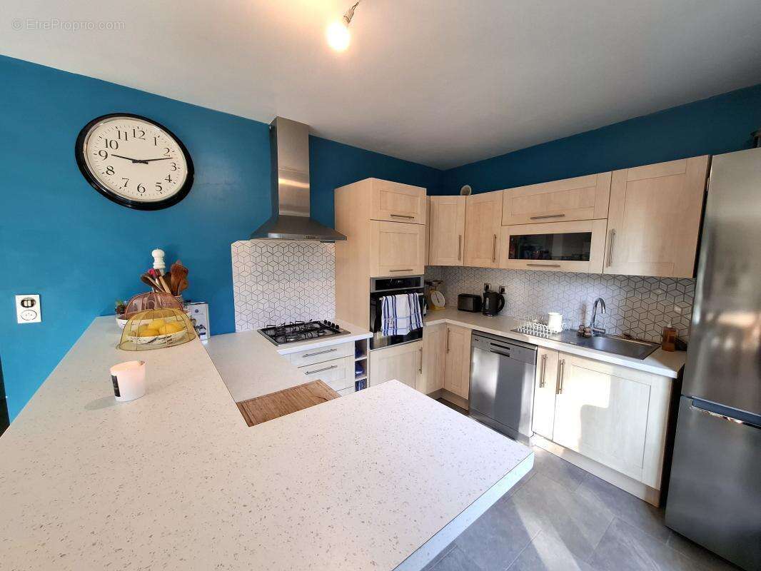 Maison à CUISE-LA-MOTTE