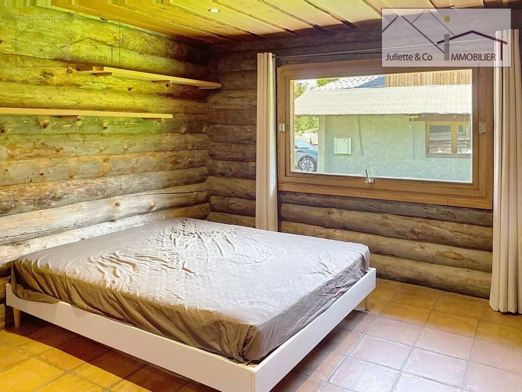 Maison à LES HOUCHES