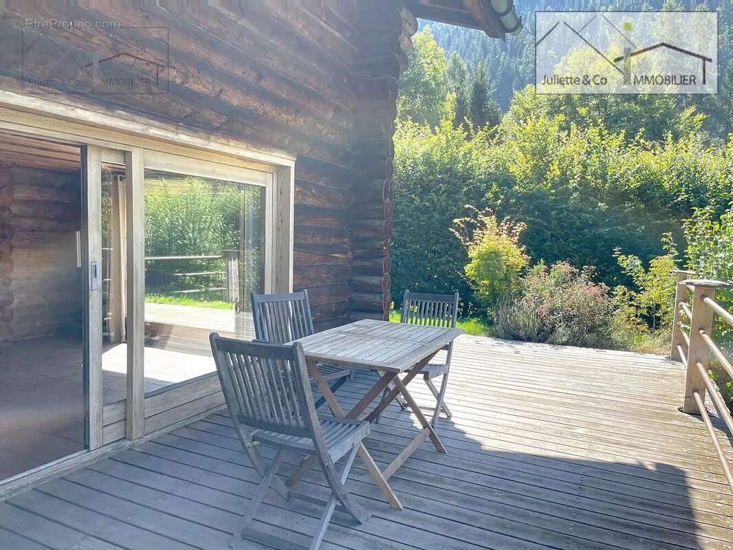 Maison à LES HOUCHES