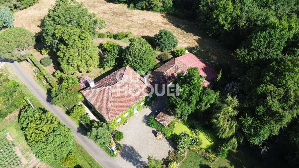 Maison à MONTGAILLARD