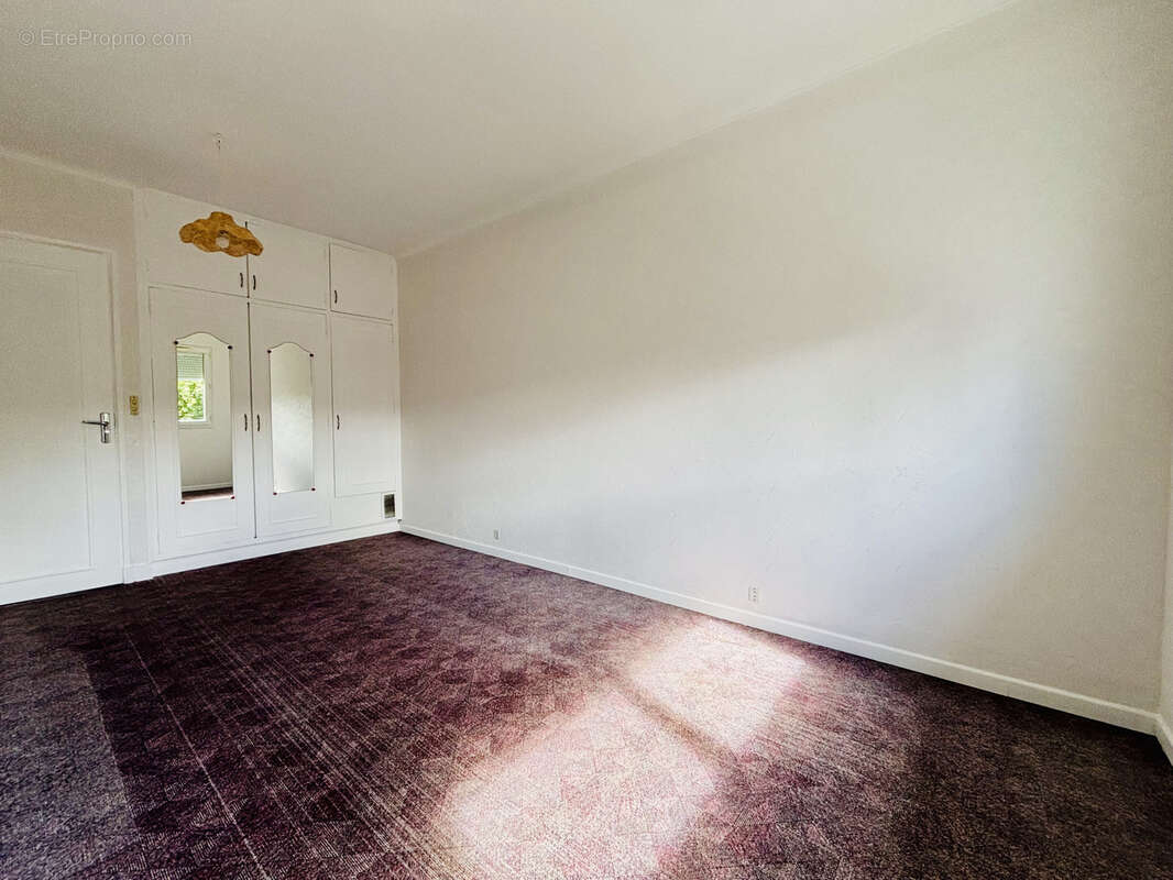 Maison à SARTROUVILLE