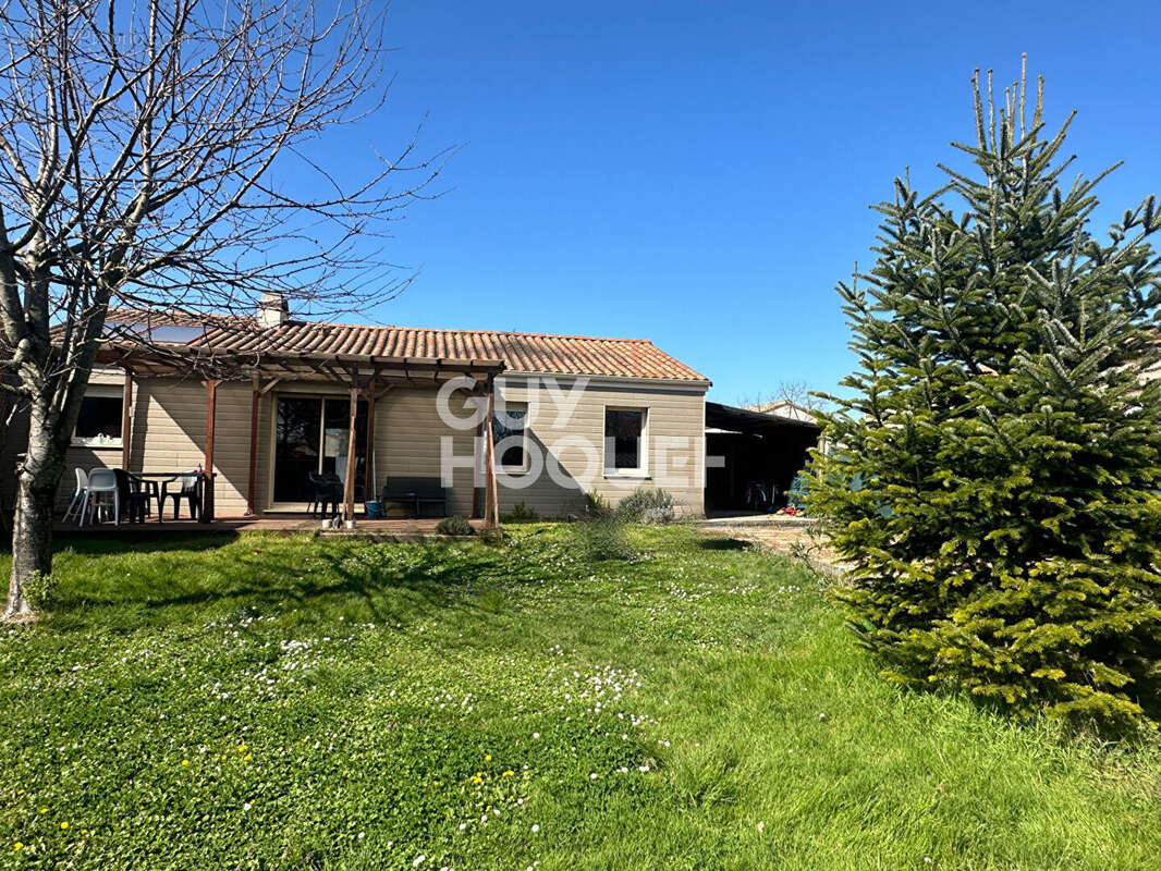 Maison à FONTENAY-LE-COMTE