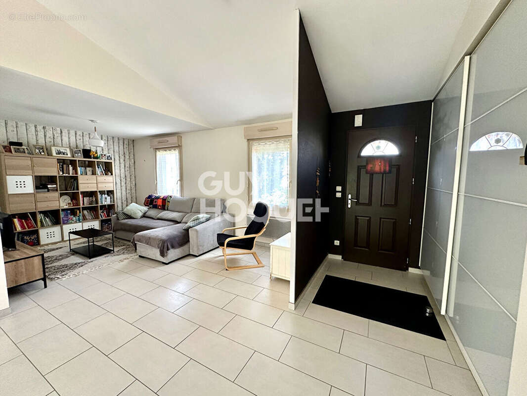 Maison à FONTENAY-LE-COMTE