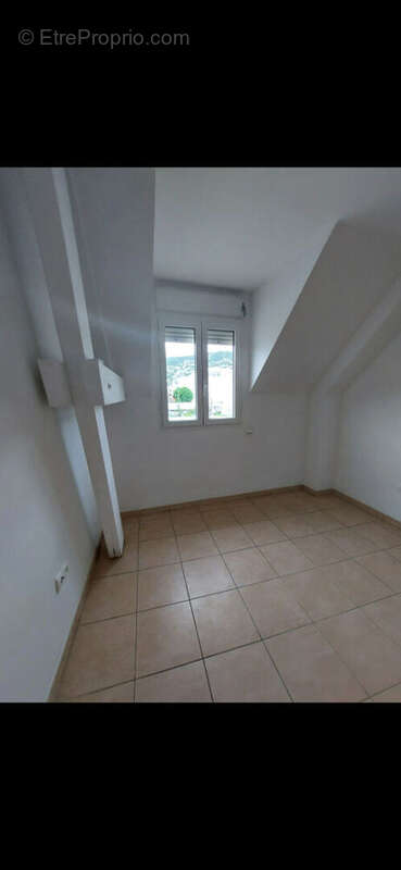 Appartement à SAINT-DENIS