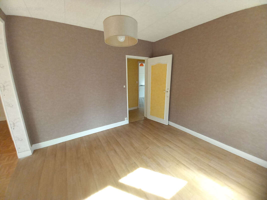 Appartement à HEROUVILLE-SAINT-CLAIR