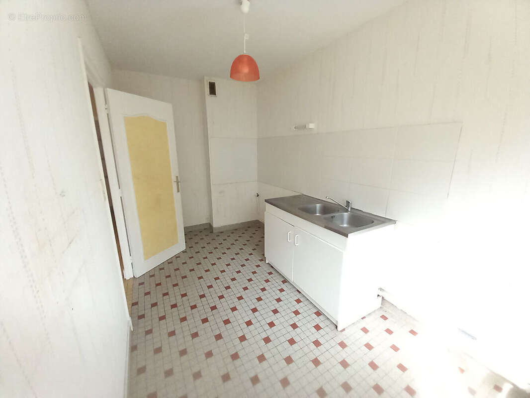 Appartement à HEROUVILLE-SAINT-CLAIR
