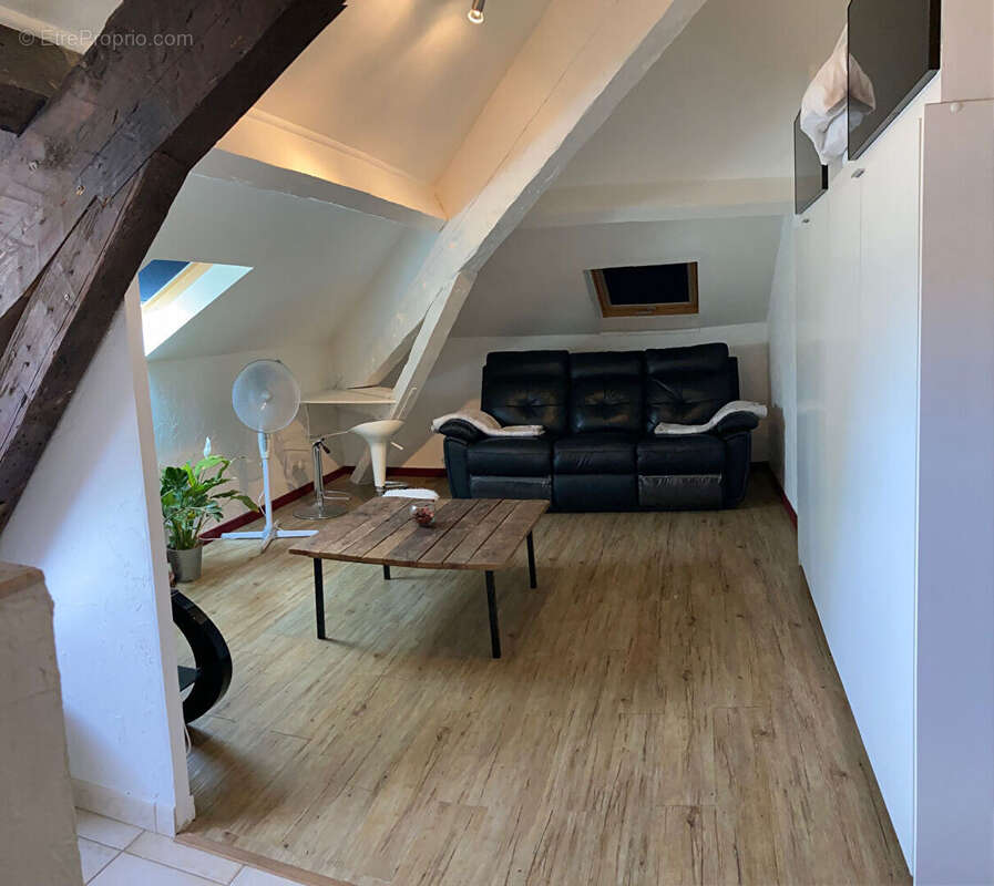 Appartement à LA LONDE-LES-MAURES