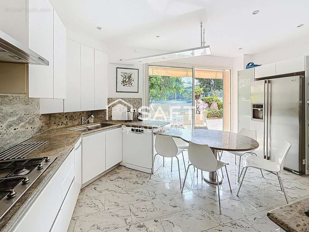 Photo 8 - Maison à MARSEILLE-7E