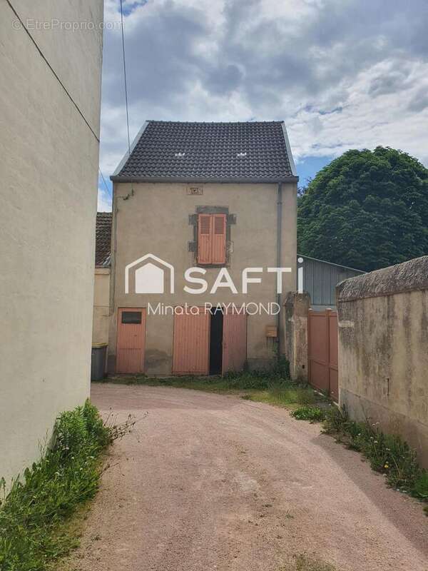 Photo 2 - Maison à VARENNES-SUR-ALLIER