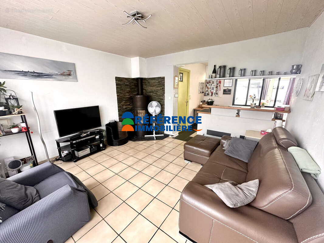 Maison à WAMBRECHIES