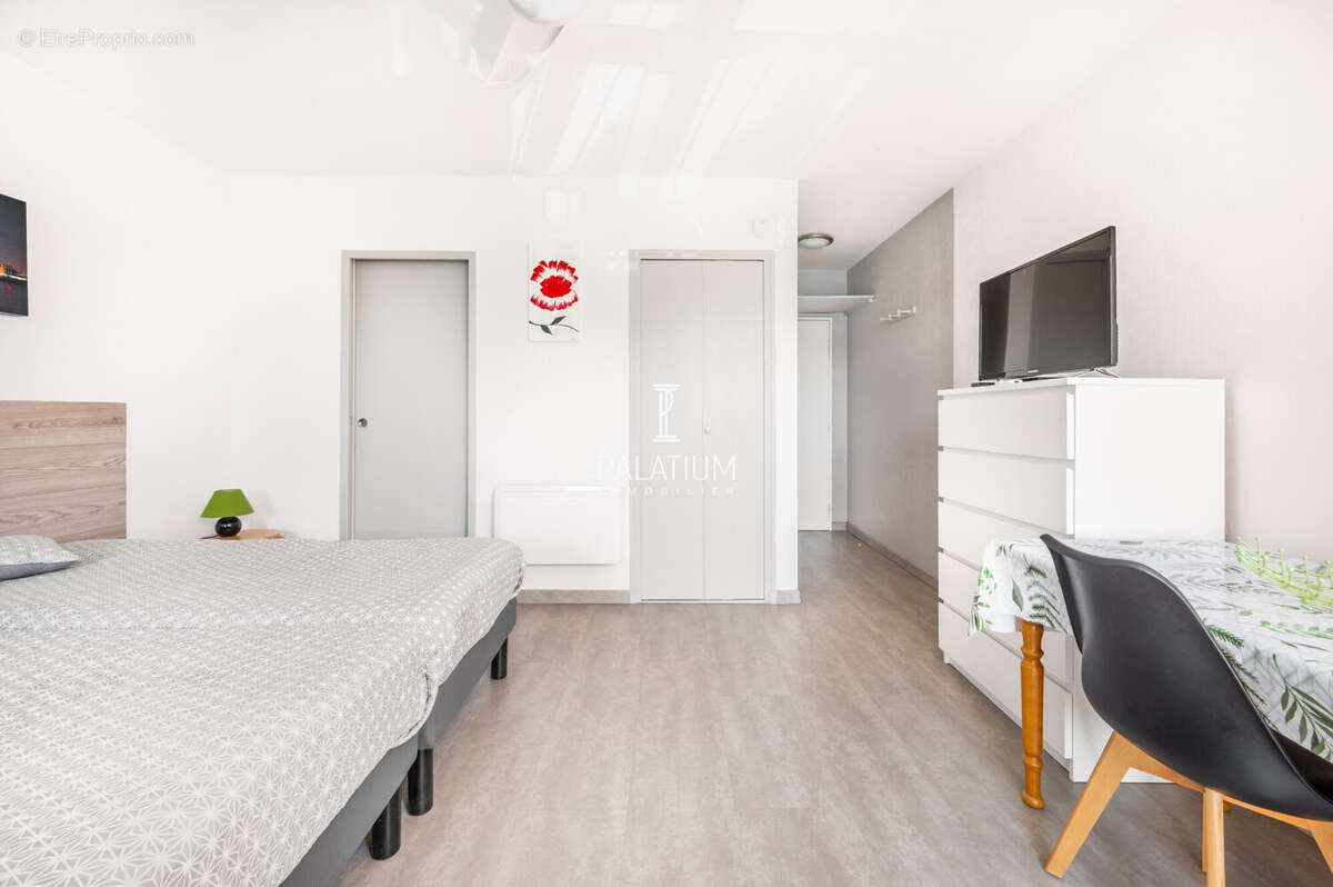 Appartement à GREOUX-LES-BAINS