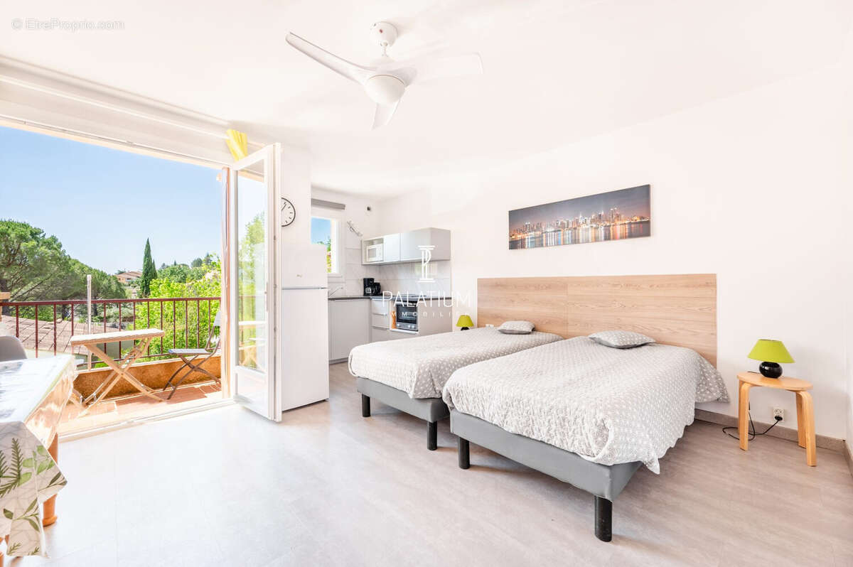 Appartement à GREOUX-LES-BAINS