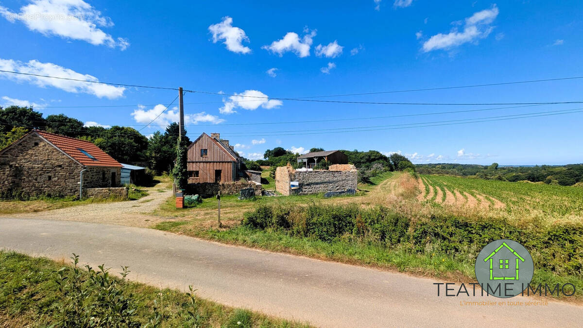Maison à SAINT-MICHEL-EN-GREVE