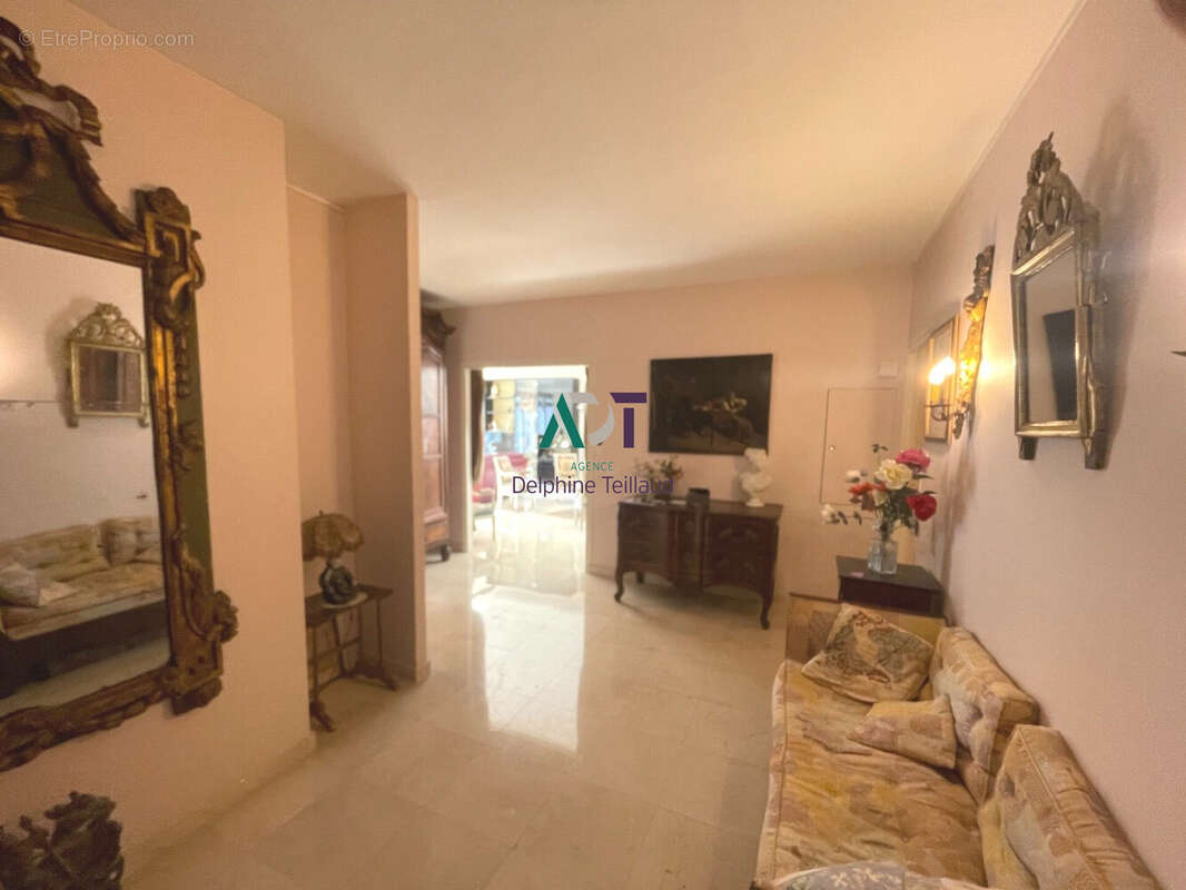 Appartement à MEYLAN