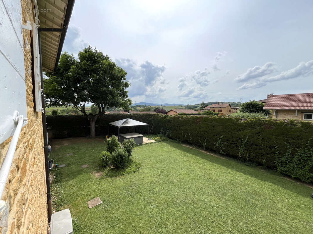 Maison à SAINT-GERMAIN-SUR-L&#039;ARBRESLE