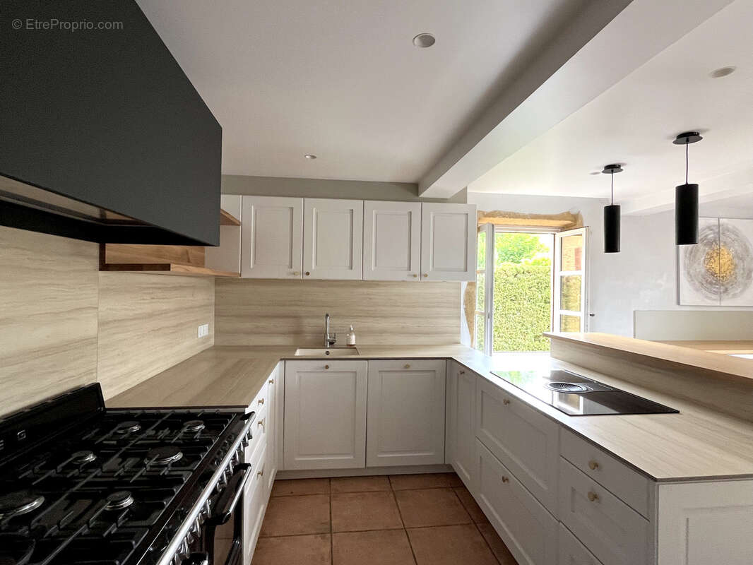 Maison à SAINT-GERMAIN-SUR-L&#039;ARBRESLE