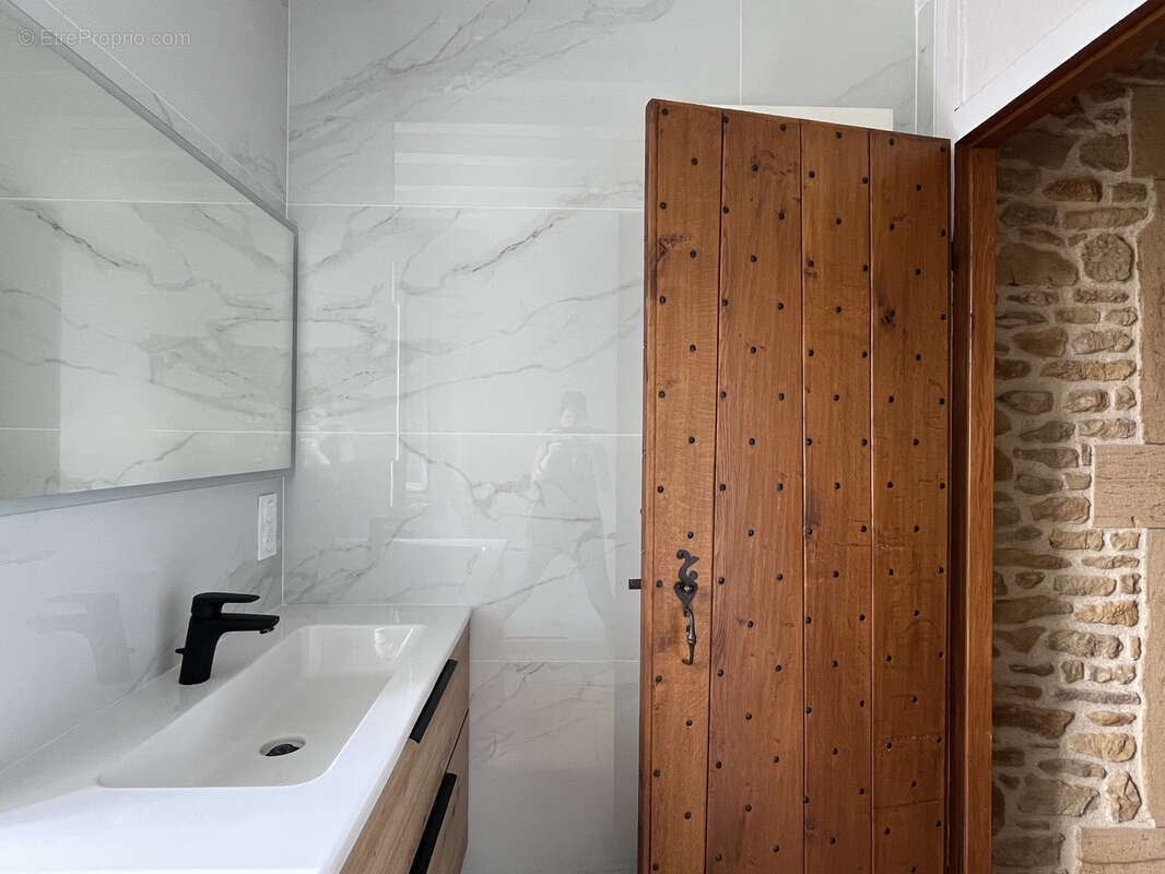 Maison à SAINT-GERMAIN-SUR-L&#039;ARBRESLE