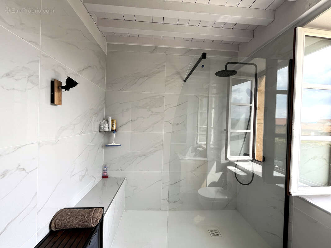 Maison à SAINT-GERMAIN-SUR-L&#039;ARBRESLE