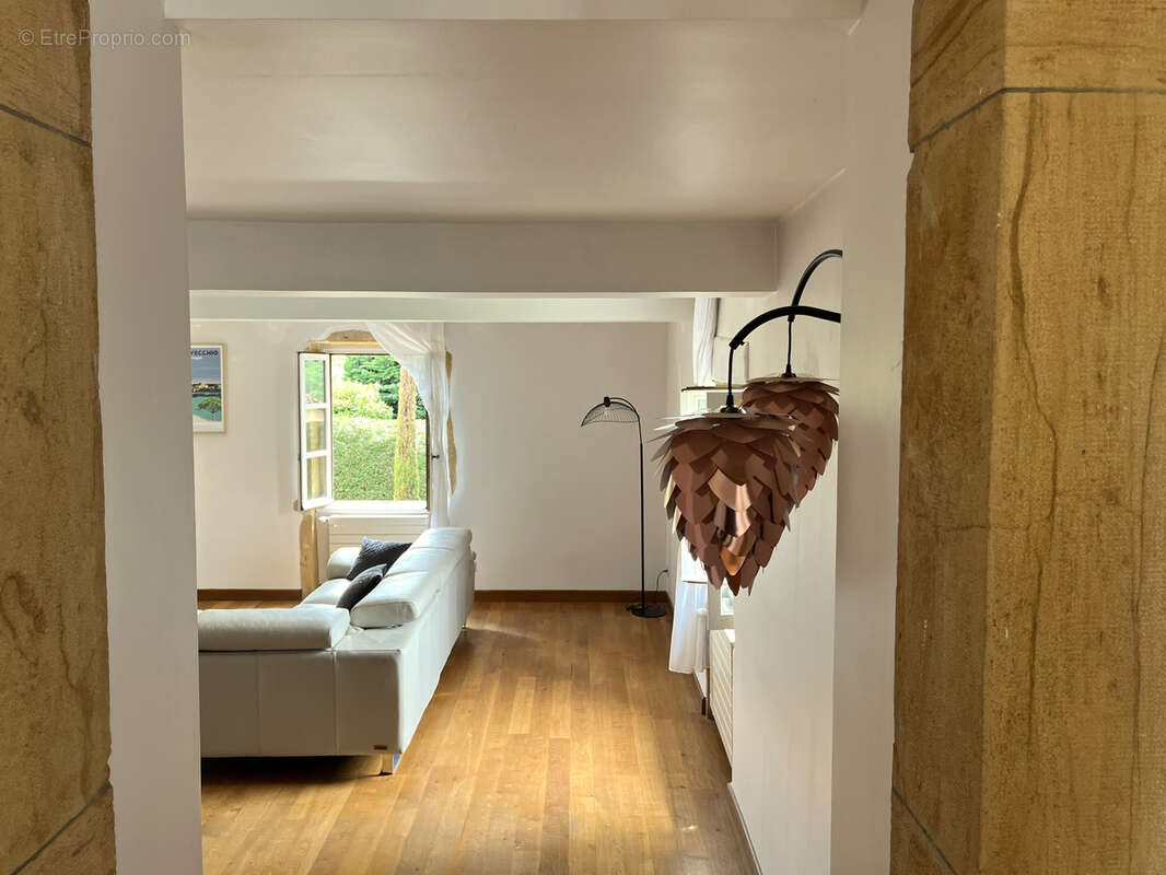 Maison à SAINT-GERMAIN-SUR-L&#039;ARBRESLE