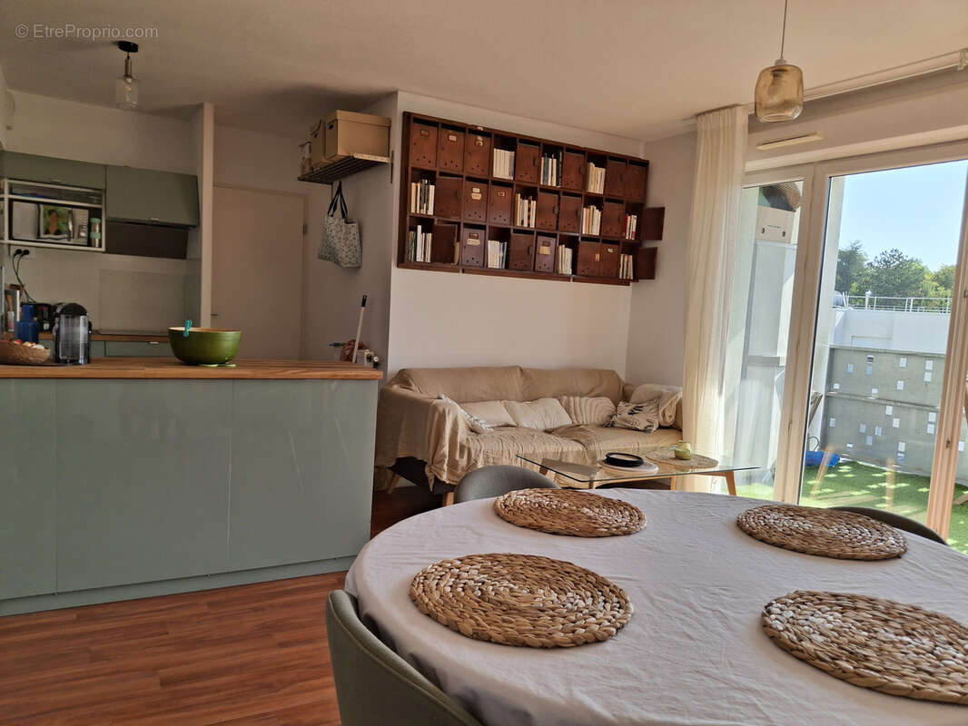 Appartement à LE TAILLAN-MEDOC