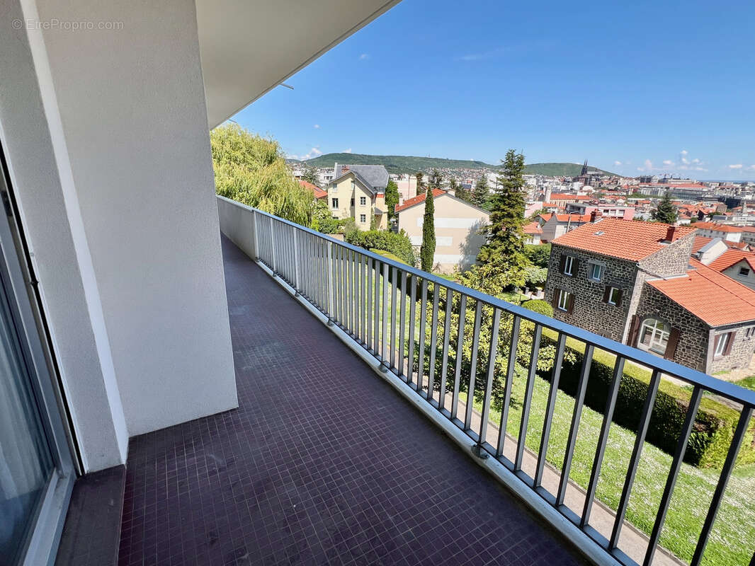 Appartement à CLERMONT-FERRAND