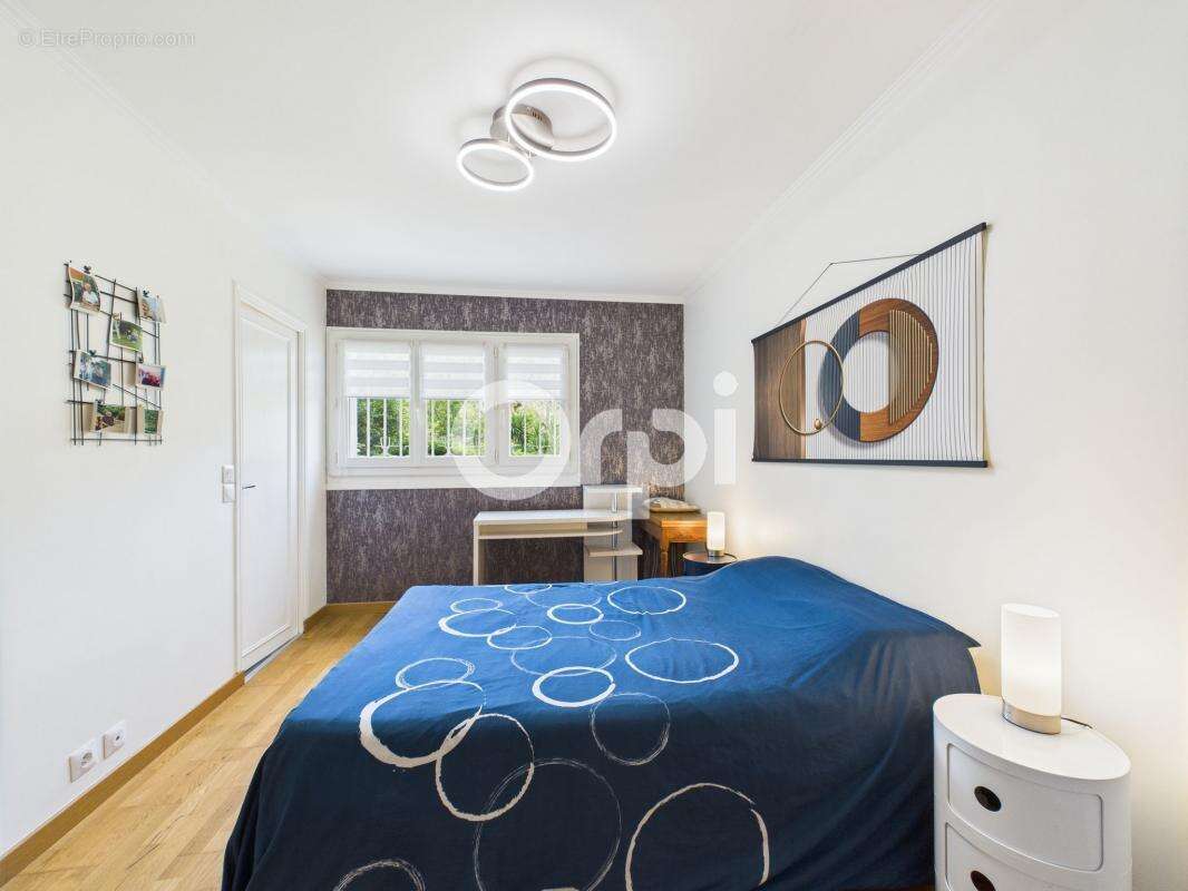 Appartement à MANDELIEU-LA-NAPOULE