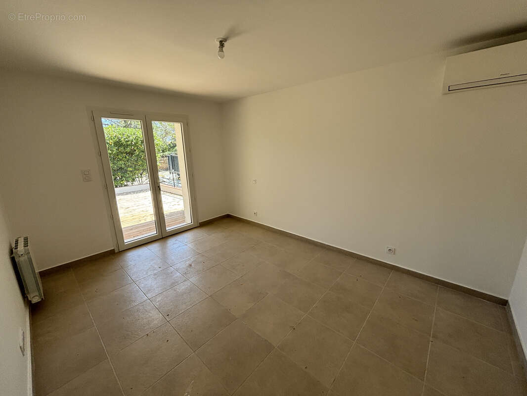 Appartement à SAINT-RAPHAEL