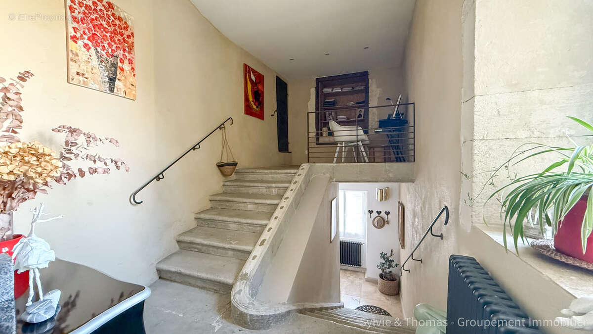 Appartement à PONT-SAINT-ESPRIT