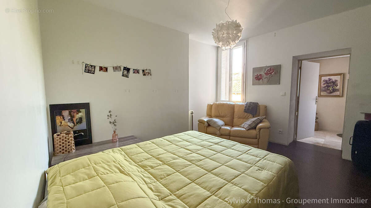 Appartement à PONT-SAINT-ESPRIT