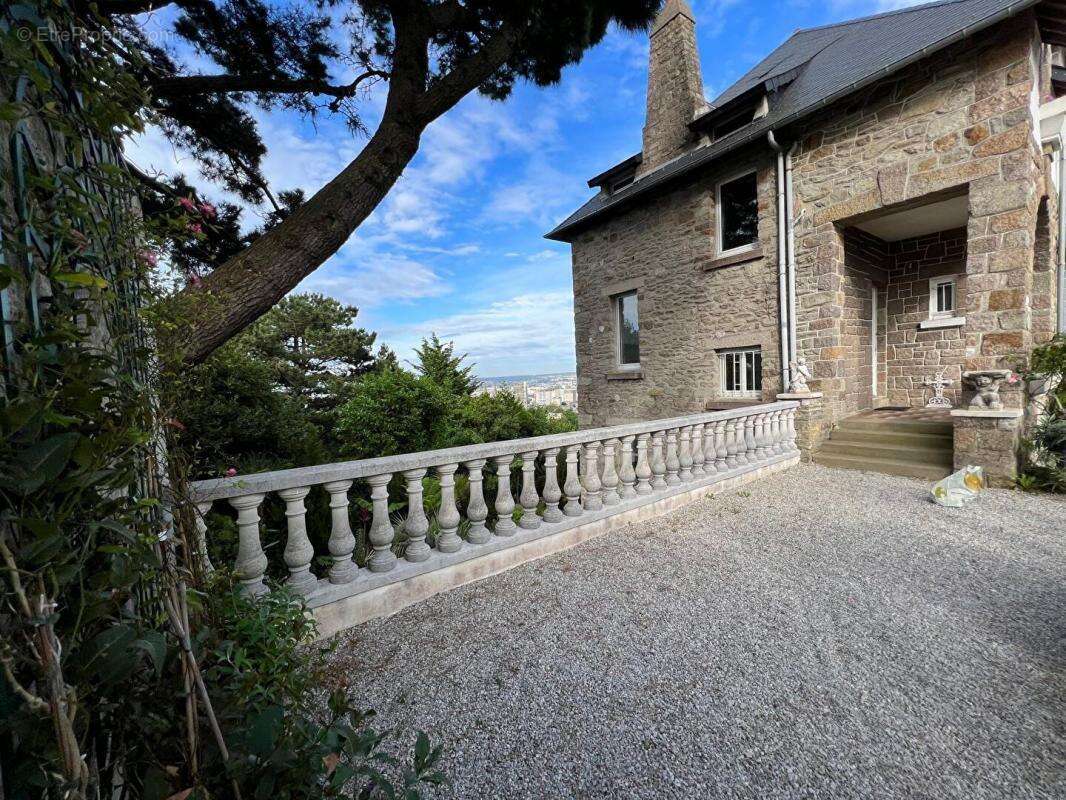 Maison à CHERBOURG-OCTEVILLE