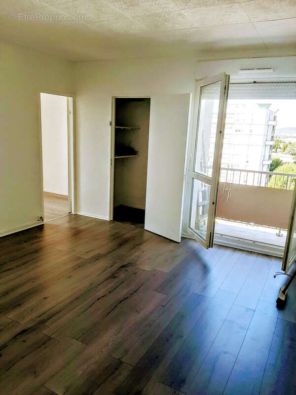 Appartement à MONTELIMAR