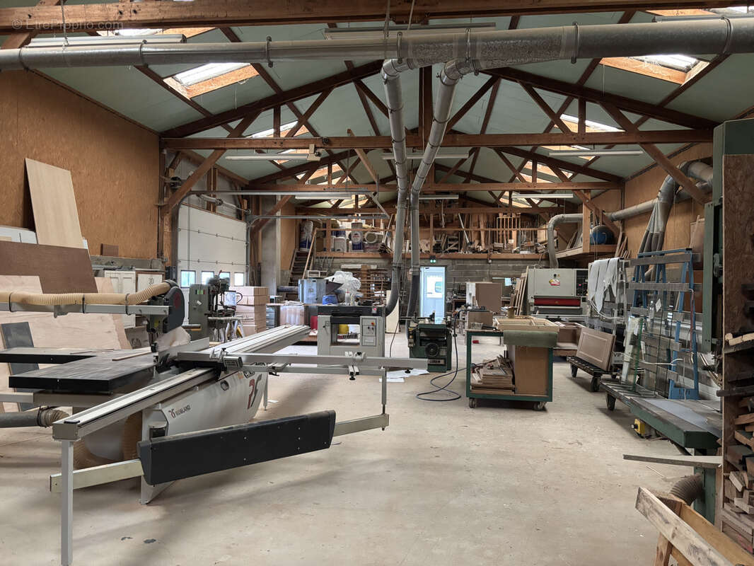 Autre à LE MELE-SUR-SARTHE