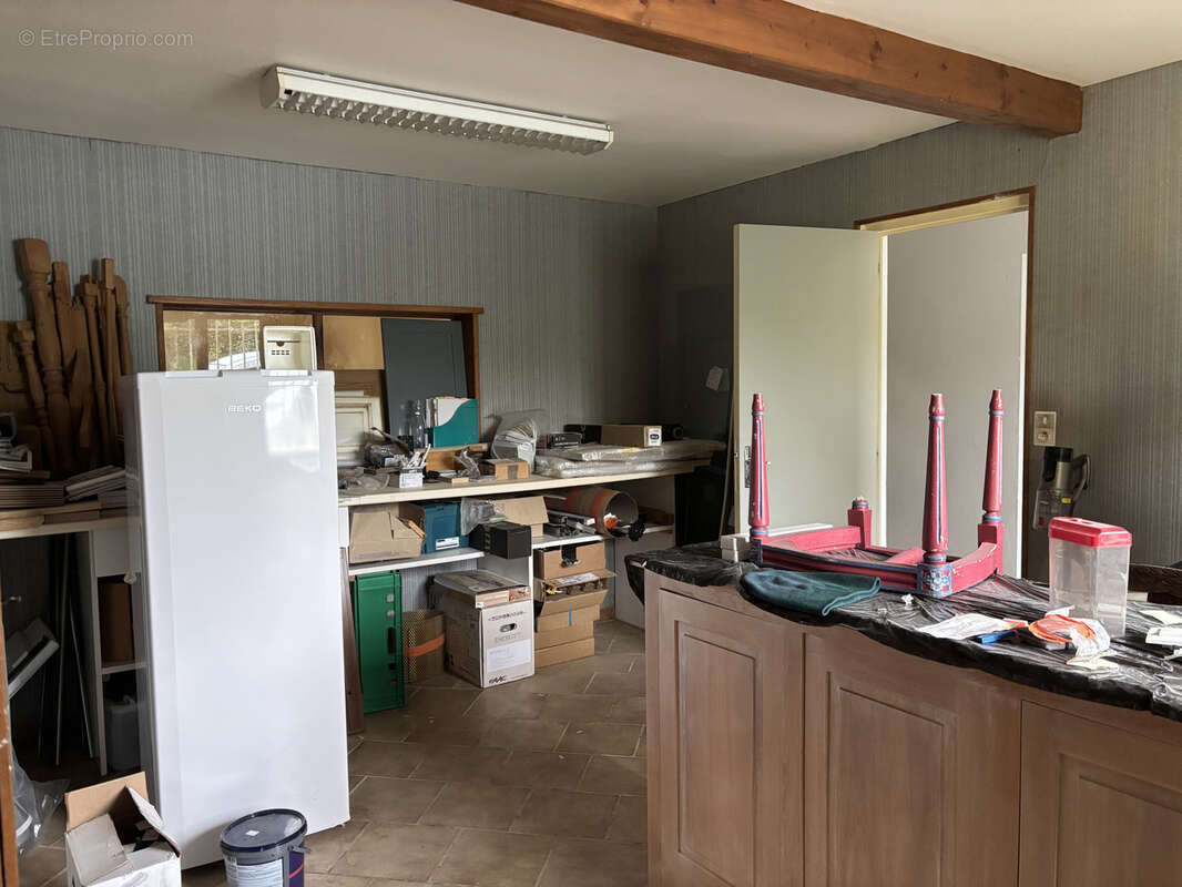 Autre à LE MELE-SUR-SARTHE