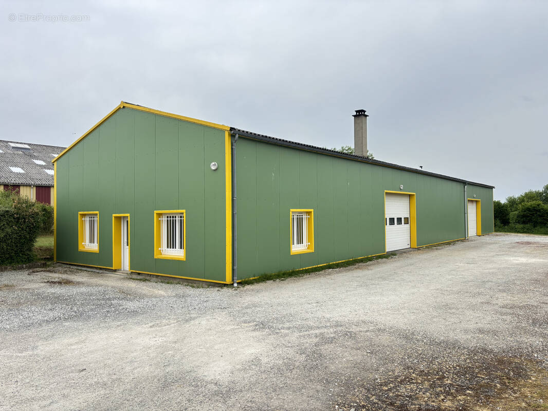 Autre à LE MELE-SUR-SARTHE