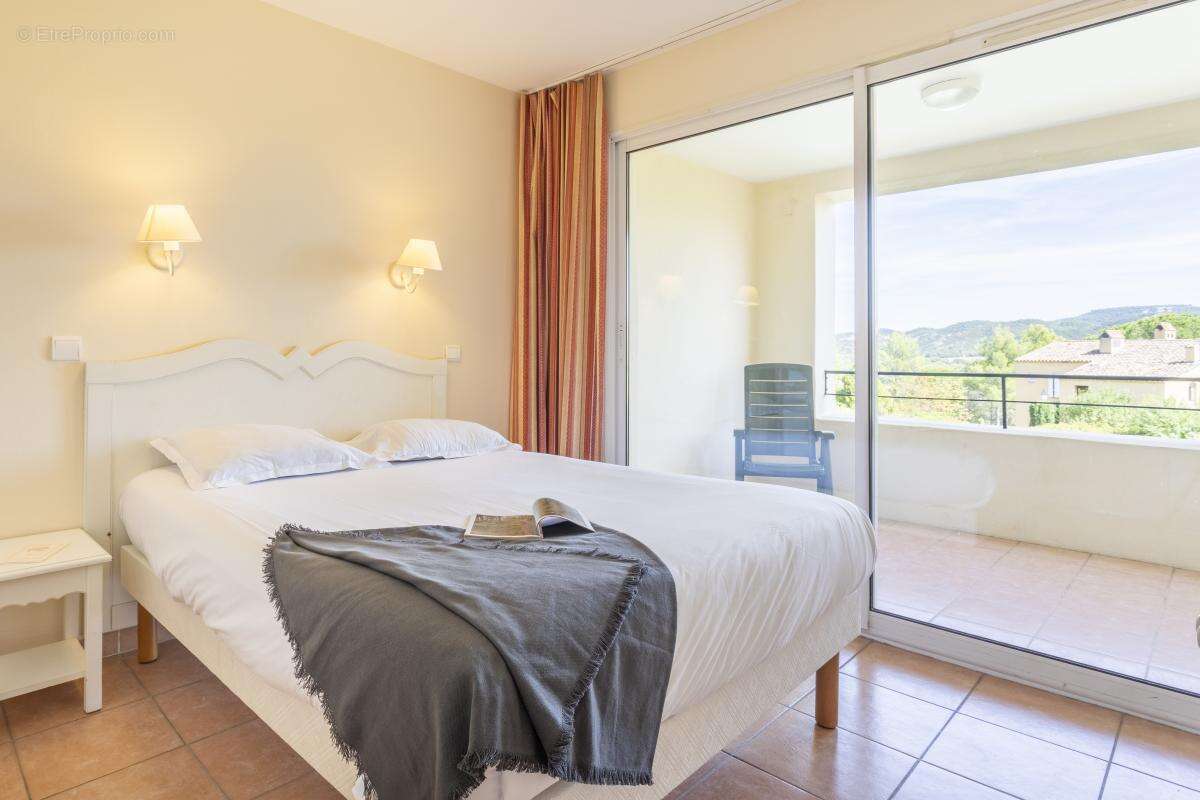 Appartement à MALLEMORT