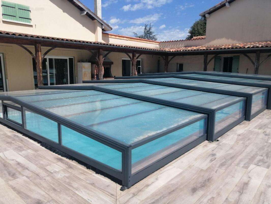 Maison à LES EGLISOTTES-ET-CHALAURES