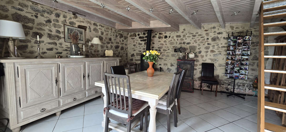 Maison à SAINTE-AGATHE