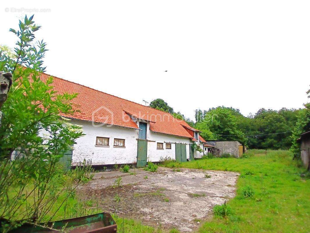 Maison à QUOEUX-HAUT-MAINIL