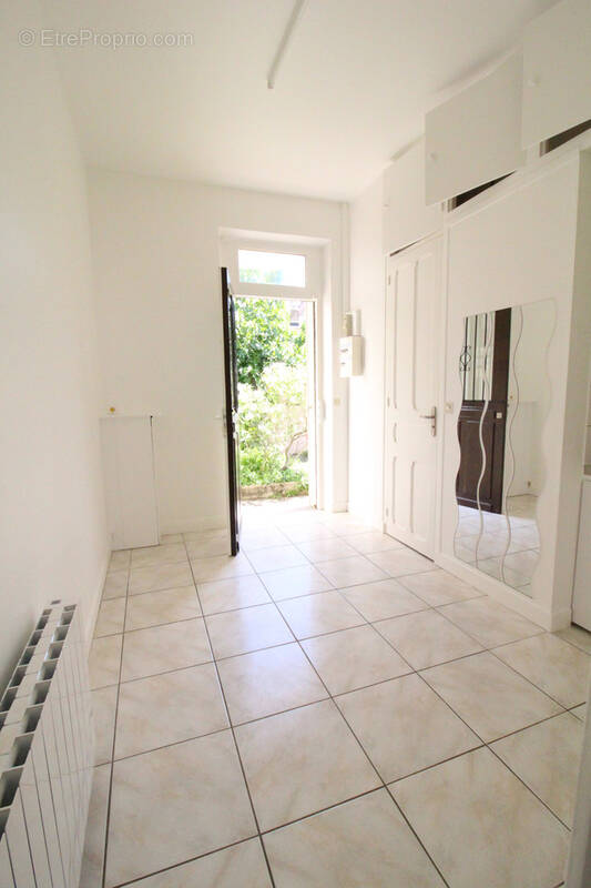 Appartement à MAISONS-ALFORT