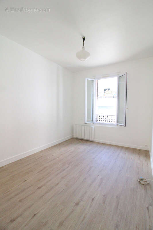 Appartement à MAISONS-ALFORT