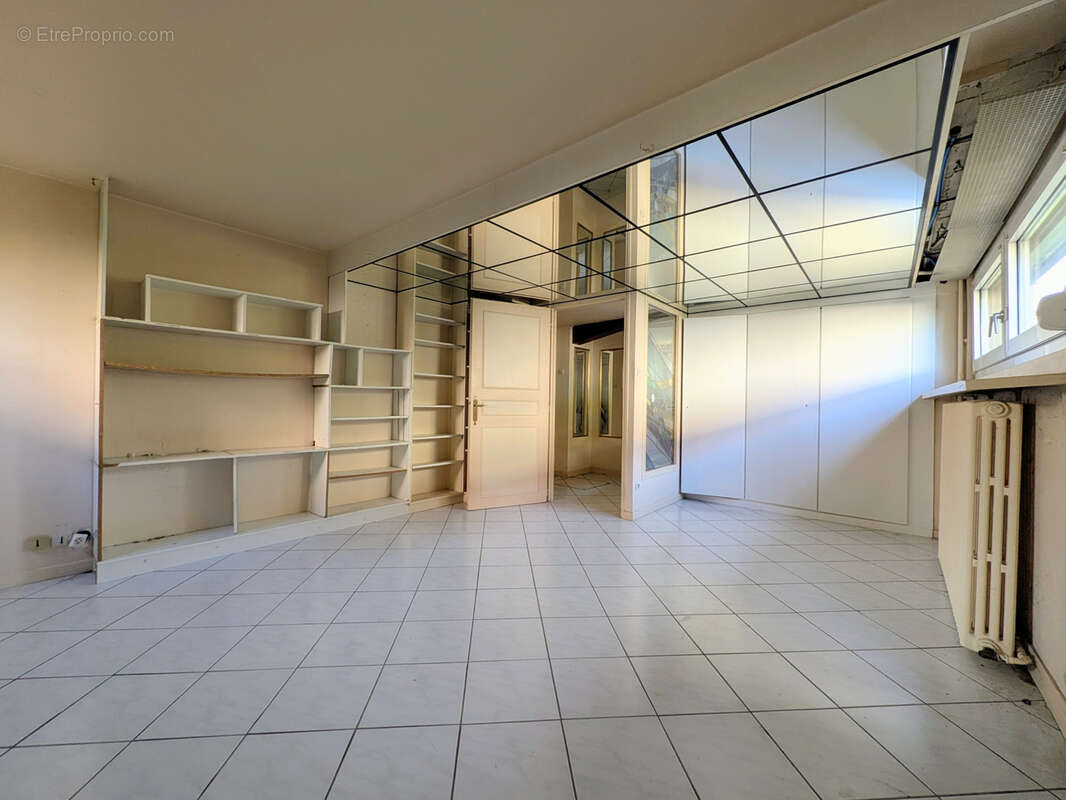 Maison à JARVILLE-LA-MALGRANGE