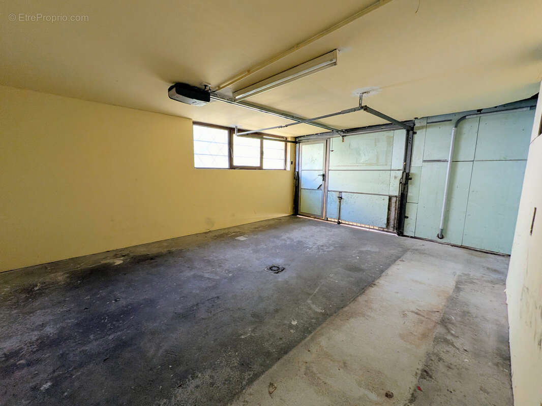 Maison à JARVILLE-LA-MALGRANGE